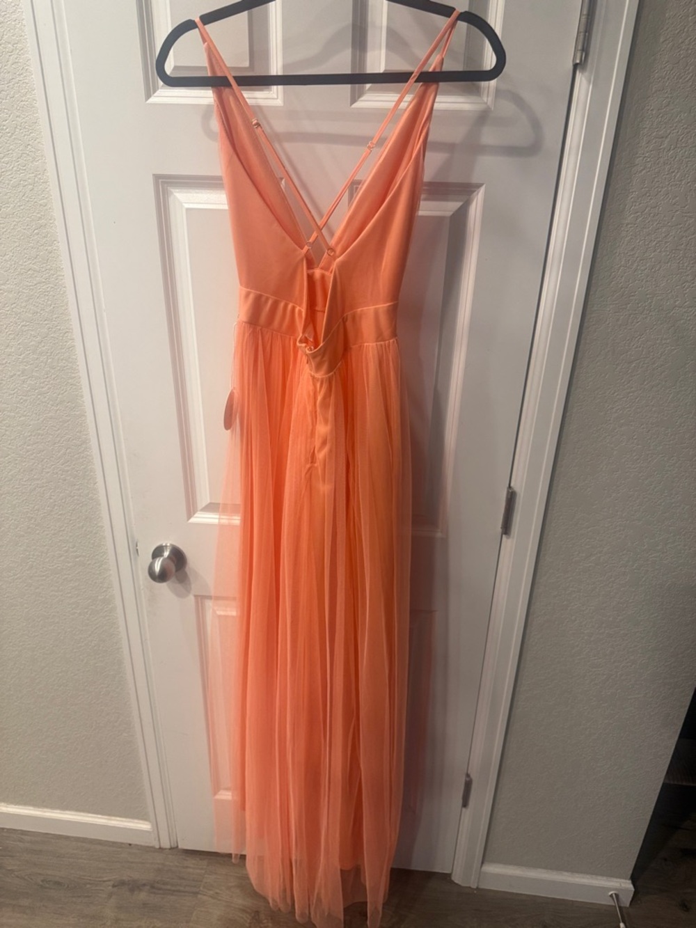 LUXXEL Peach Tulle Maxi Dress NWT Strappy Back Formal Small - Picture 6 of 7